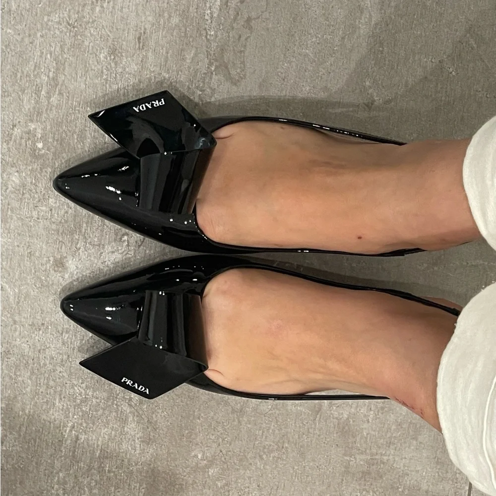 BRAND NEW PRADA SLINGBACK PUMPS WITH A UNIQUE RIBBON PATENT DESIGN!! SIZE 7.5 US - Picture 1 of 4